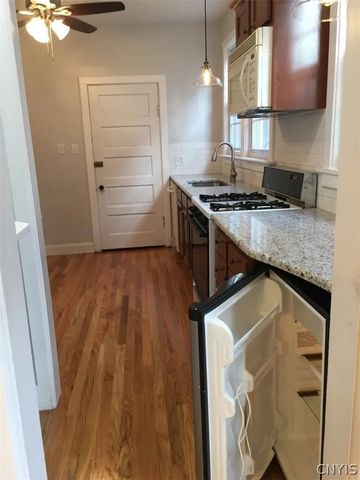940 Westcott Street 42, Syracuse, NY 13210