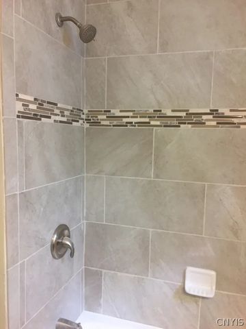 940 Westcott Street 42, Syracuse, NY 13210