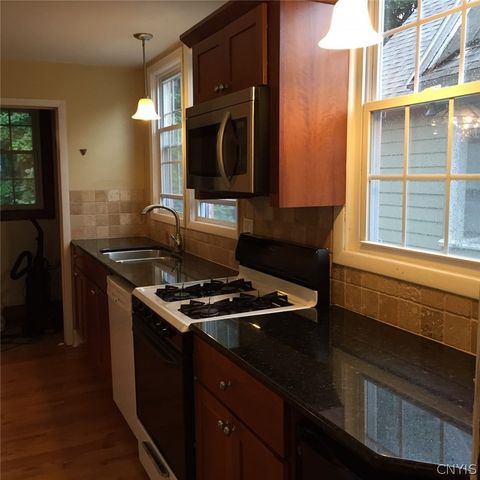 940 Westcott Street 42, Syracuse, NY 13210