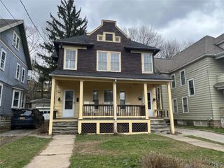 940 Westcott Street 42, Syracuse, NY 13210