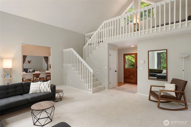 41 E Westlake Place, Allyn, WA 98524