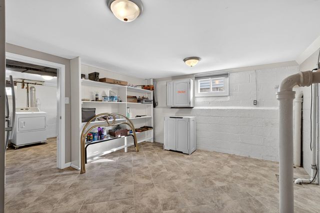 364 AVENUE E, Bayonne, NJ 07002