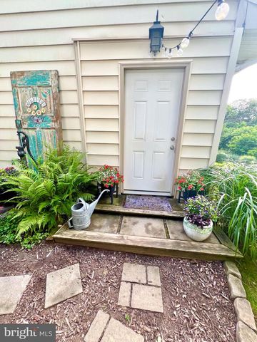 91 FAWN RD, Reedsville, PA 17084