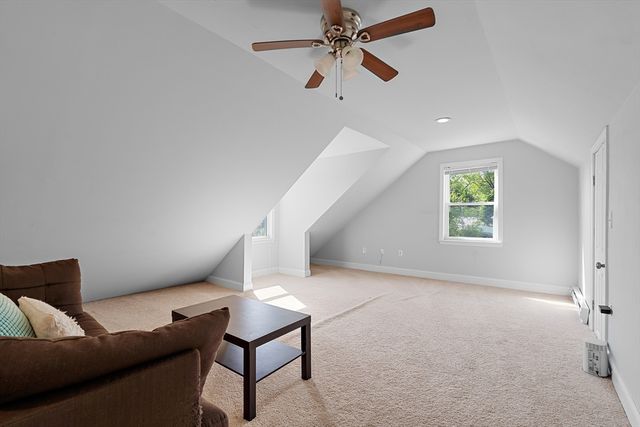 9 Rhodes St, Billerica, MA 01821