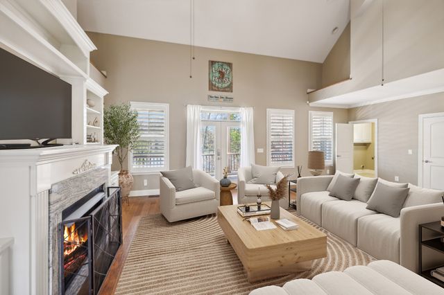 101 Cypress Point Dr, Winchester, TN 37398