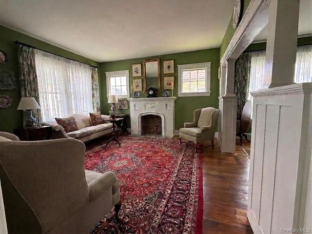 23 Janis Street, Hudson, NY 12534