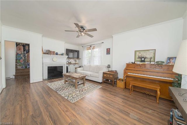 220 Wilkesboro Street, Mocksville, NC 27028