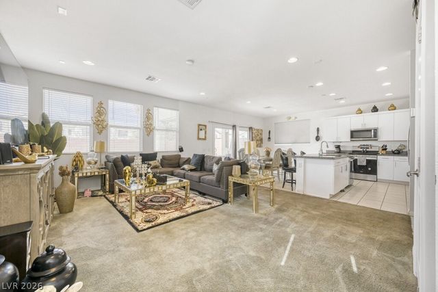 6371 Ashland Crest Street, Las Vegas, NV 89115