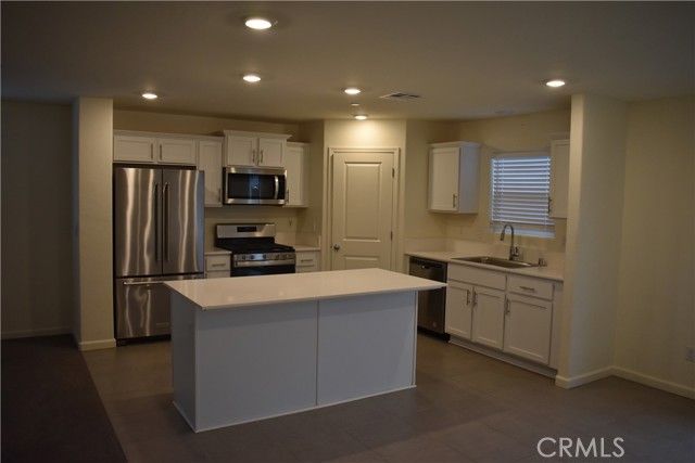 296 Grand Canyon Court, Merced, CA 95341