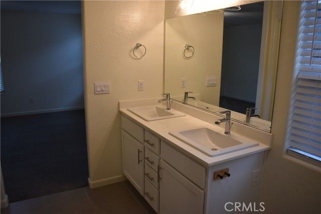 296 Grand Canyon Court, Merced, CA 95341