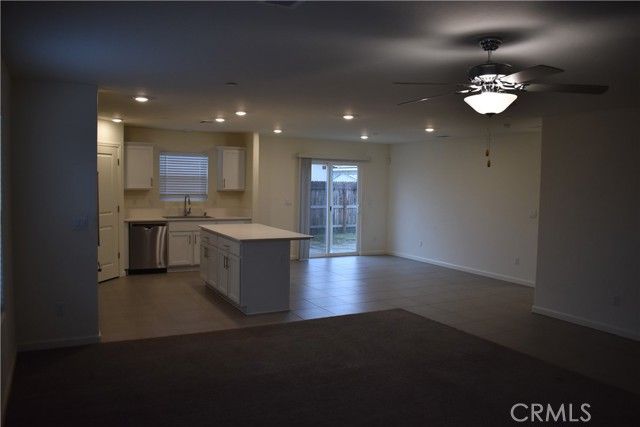 296 Grand Canyon Court, Merced, CA 95341