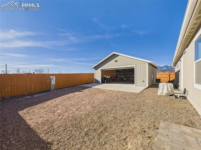 4822 W Isabella Drive, Colorado City, CO 81019