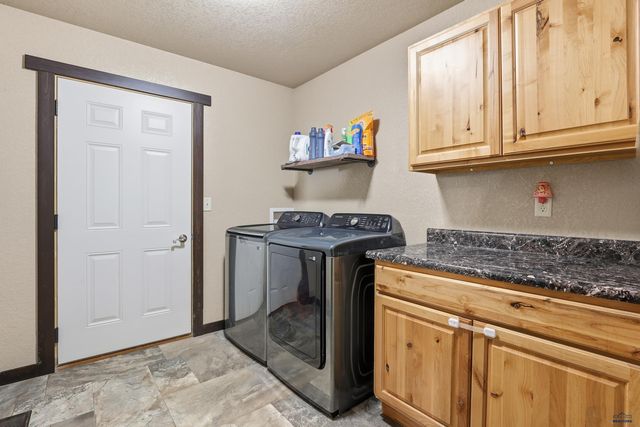 24636 CROOKED CANYON RD, Hermosa, SD 57744