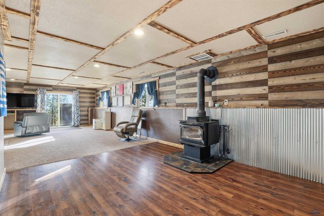 24636 CROOKED CANYON RD, Hermosa, SD 57744