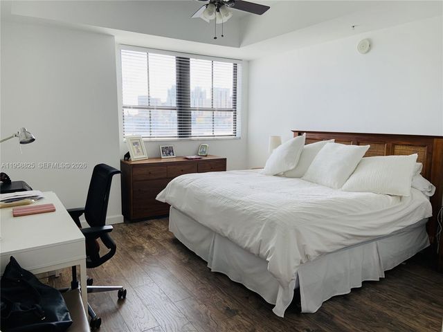 8395 SW 73rd Ave 704, Miami, FL 33143