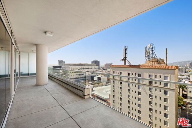 6250 Hollywood Boulevard 12I, Los Angeles, CA 90028