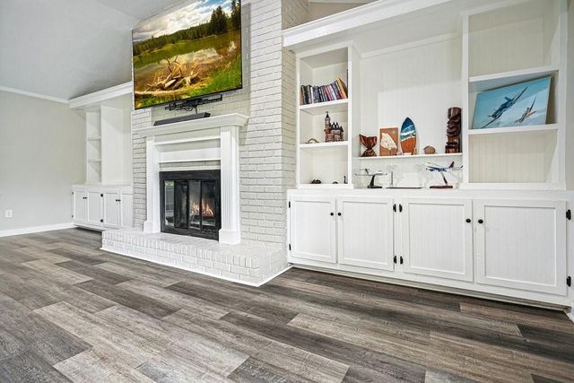 695 Shannon Green Circle SW, Mableton, GA 30126