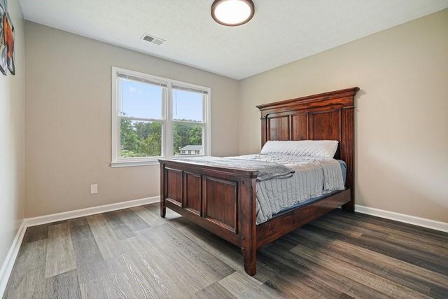 695 Shannon Green Circle SW, Mableton, GA 30126