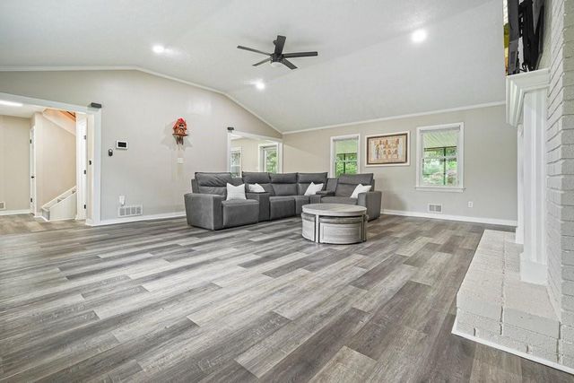 695 Shannon Green Circle SW, Mableton, GA 30126