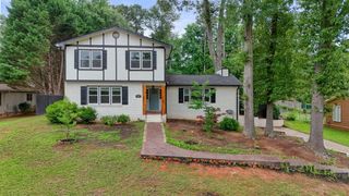 695 Shannon Green Circle SW, Mableton, GA 30126