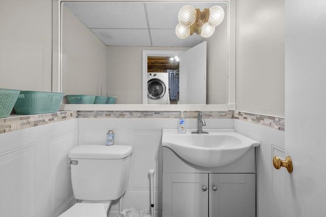 138 Kotlik St, Stoughton, MA 02072