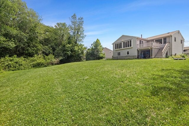 138 Kotlik St, Stoughton, MA 02072