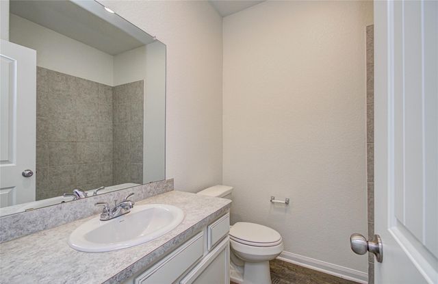 304 Morning Dove Trail, Sealy, TX 77474