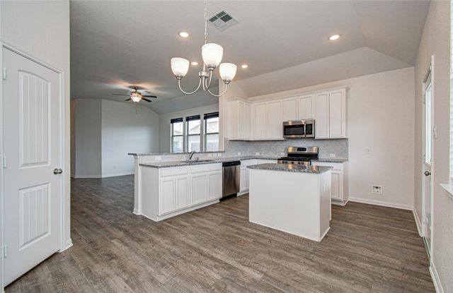 304 Morning Dove Trail, Sealy, TX 77474