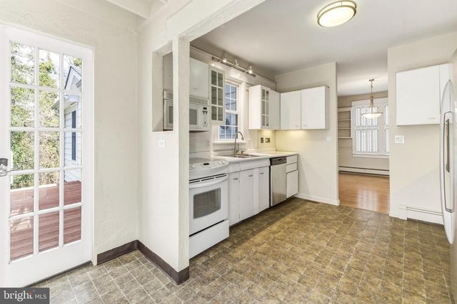 23 MCPHELIN AVE, Cherry Hill, NJ 08034