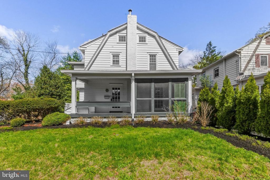 23 MCPHELIN AVE, Cherry Hill, NJ 08034