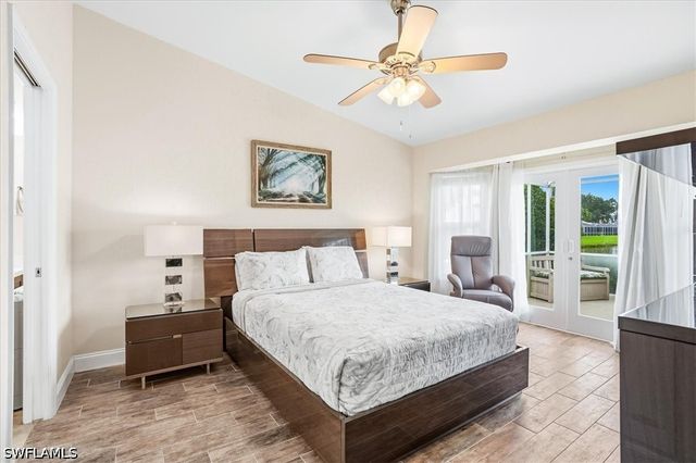 2266 Stacil CIR, Naples, FL 34109