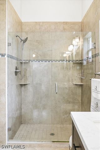 2266 Stacil CIR, Naples, FL 34109