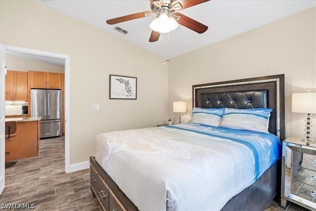 2266 Stacil CIR, Naples, FL 34109