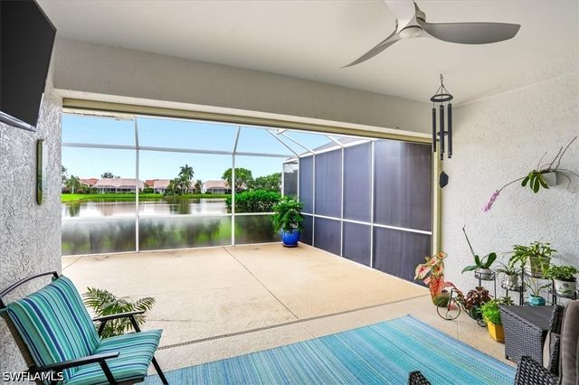 2266 Stacil CIR, Naples, FL 34109