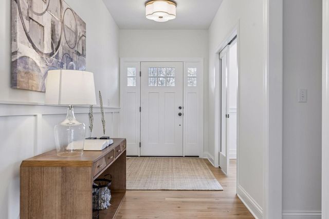 5829 Ewing Avenue S, Edina, MN 55410