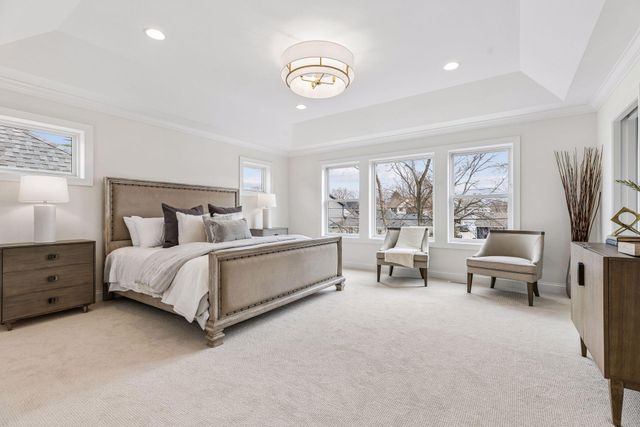 5829 Ewing Avenue S, Edina, MN 55410