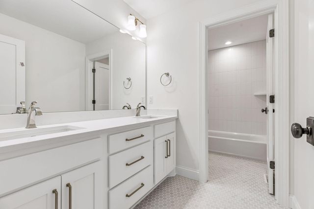 5829 Ewing Avenue S, Edina, MN 55410