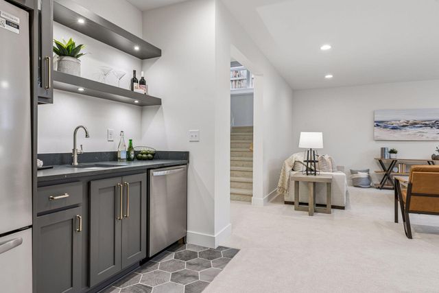 5829 Ewing Avenue S, Edina, MN 55410