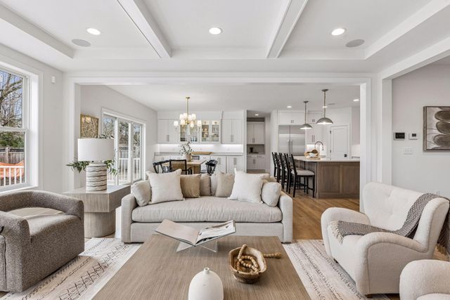 5829 Ewing Avenue S, Edina, MN 55410