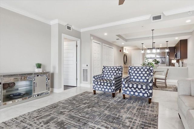 16300 COUNTY ROAD 455 404, Montverde, FL 34756