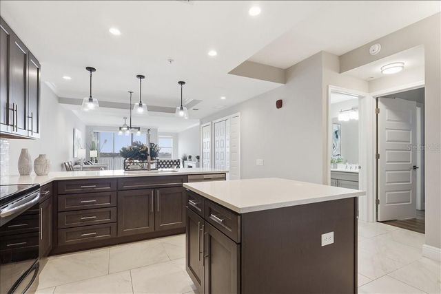 16300 COUNTY ROAD 455 404, Montverde, FL 34756