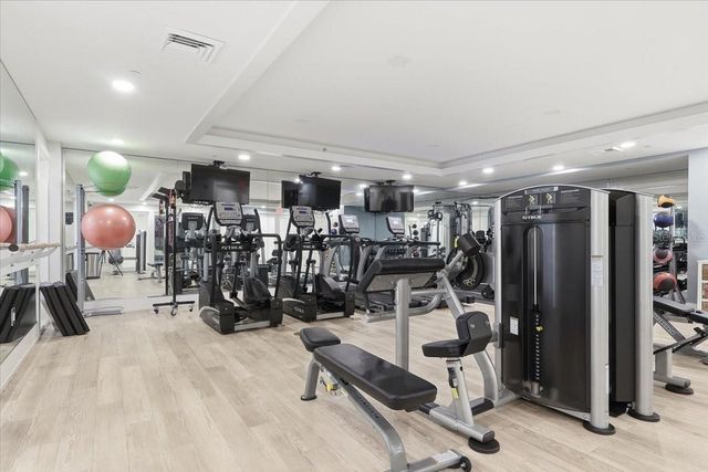16300 COUNTY ROAD 455 404, Montverde, FL 34756