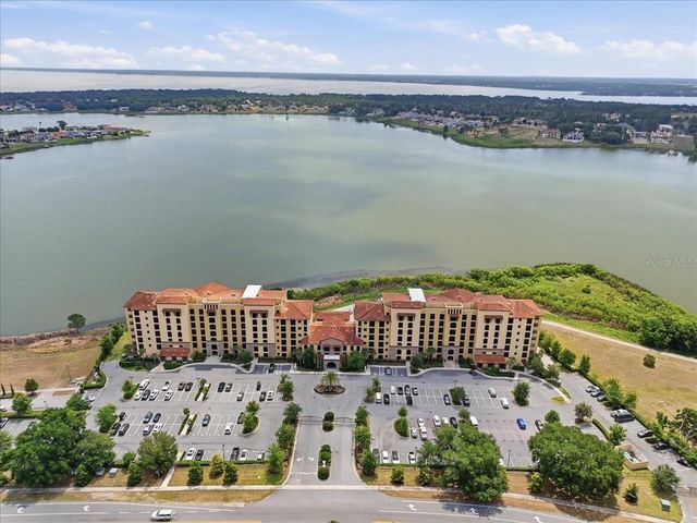 16300 COUNTY ROAD 455 404, Montverde, FL 34756