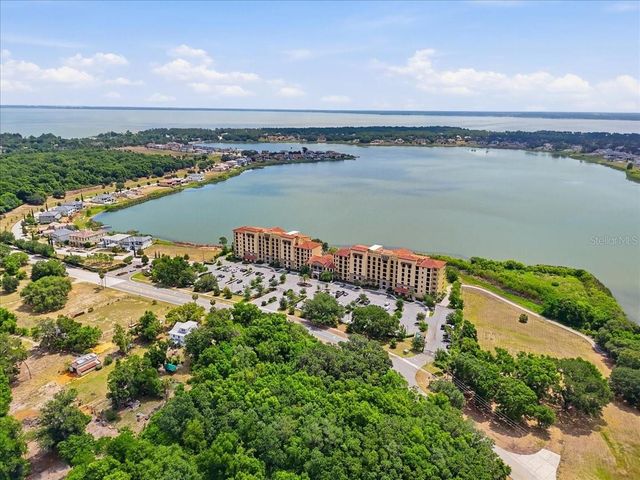 16300 COUNTY ROAD 455 404, Montverde, FL 34756