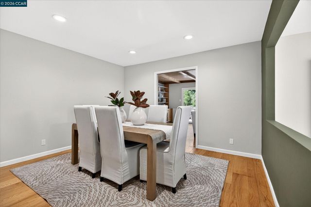 43 Monte Vista Rd, Orinda, CA 94563