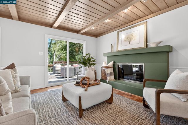 43 Monte Vista Rd, Orinda, CA 94563