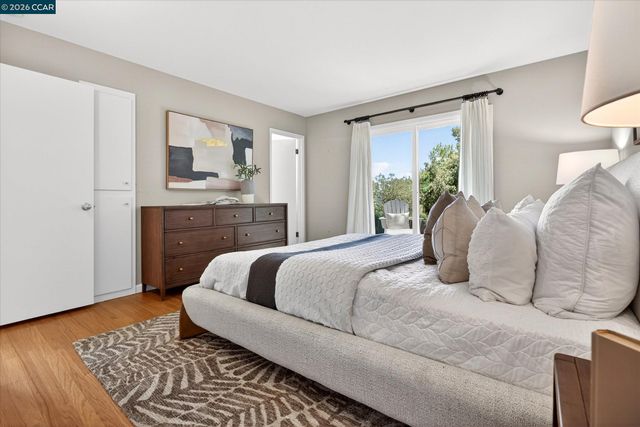 43 Monte Vista Rd, Orinda, CA 94563