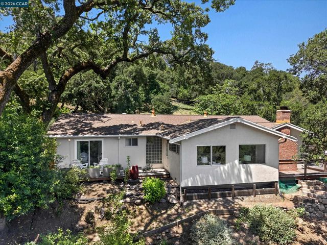 43 Monte Vista Rd, Orinda, CA 94563
