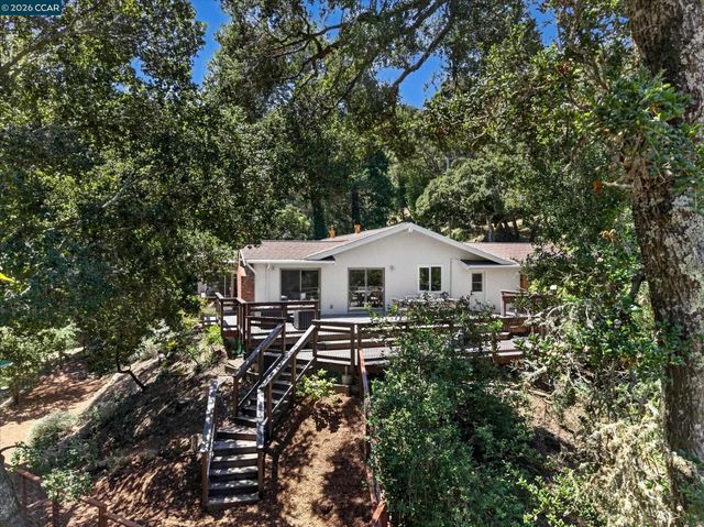 43 Monte Vista Rd, Orinda, CA 94563