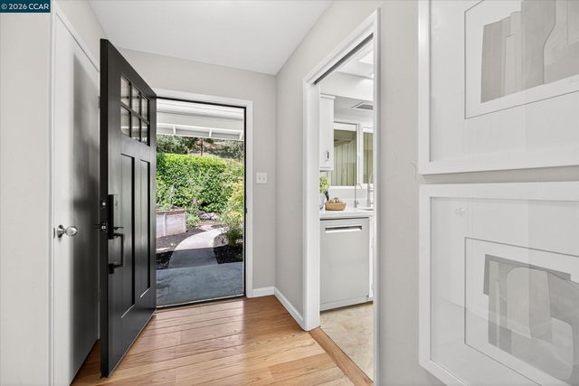 43 Monte Vista Rd, Orinda, CA 94563